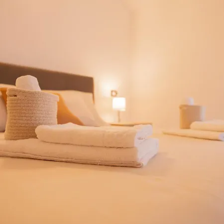 아파트 Mansarda Shakespeare - Car Parking *